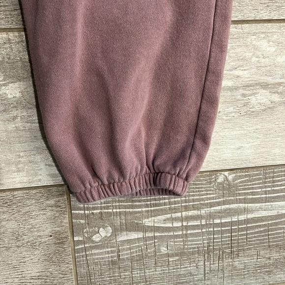 Volcom Stone sweats. Girls size XL (14/16) - Picture 3 of 5